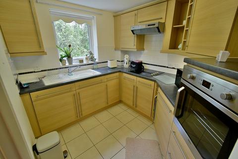1 bedroom retirement property for sale, Ringwood Road, Ferndown, BH22