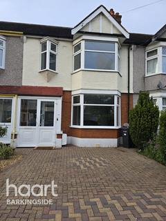 3 bedroom terraced house for sale, Waverley Gardens, Barkingside