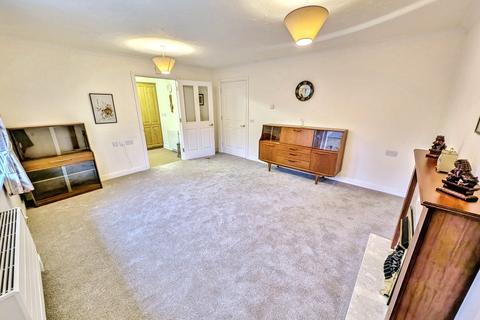 2 bedroom flat for sale, Bournemouth Centre