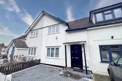 2 bedroom cottage for sale, Titian Avenue, Bushey Heath,