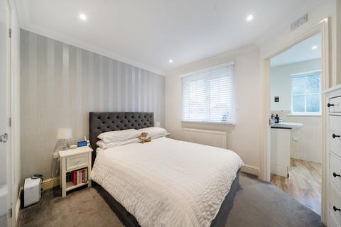 4 Kingswood Close, Ashford, TW15 1AA