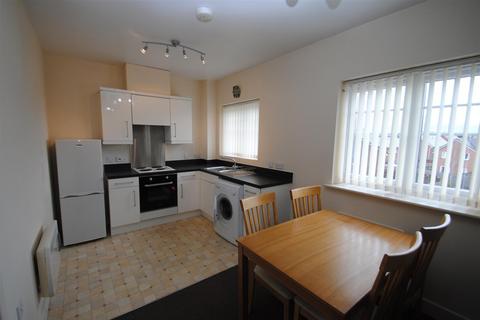 2 bedroom apartment to rent, Regency Square, Warrington WA5