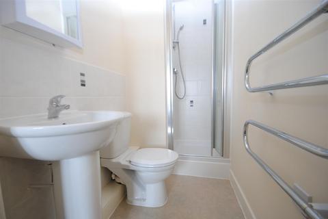 2 bedroom apartment to rent, Regency Square, Warrington WA5