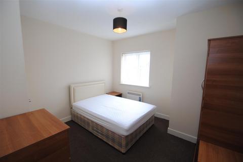 2 bedroom apartment to rent, Regency Square, Warrington WA5