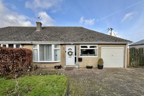 2 bedroom semi-detached bungalow for sale, Highgate Grove, Bradford BD13