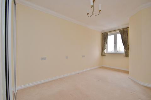 1 bedroom retirement property for sale, Wellington Avenue, Princes Risborough HP27