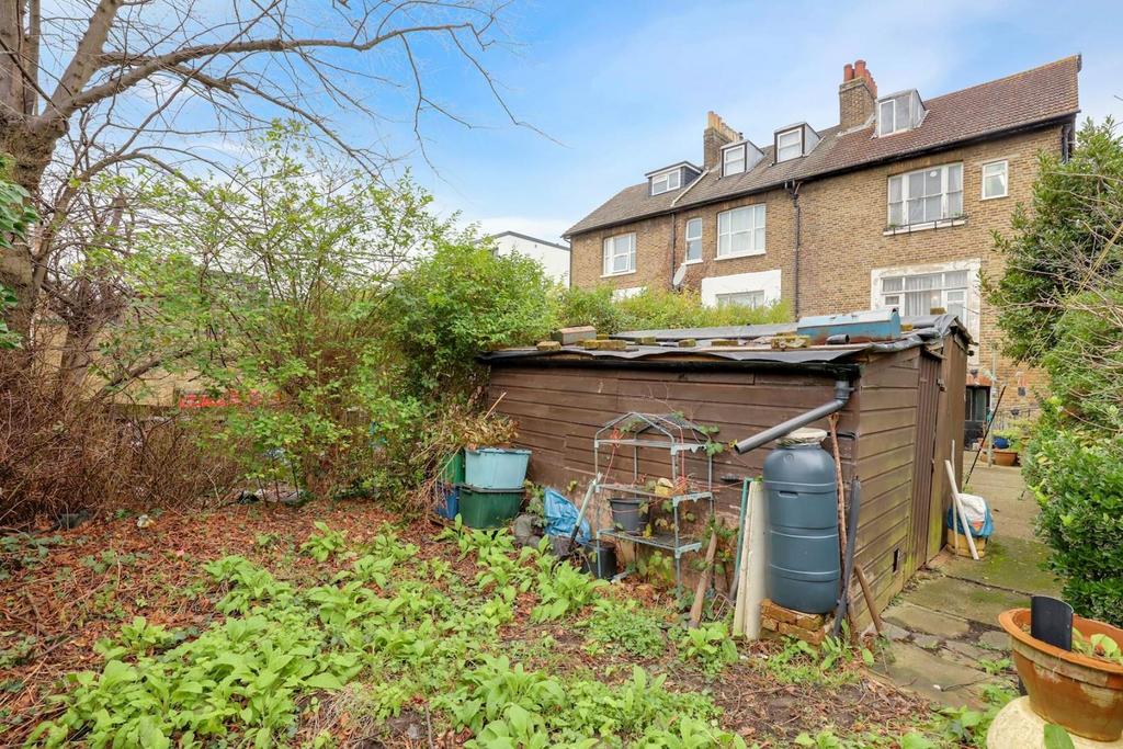 14-6dd3 JHProp Wpen - 9 Suffolk Road - 40-medium.jpg