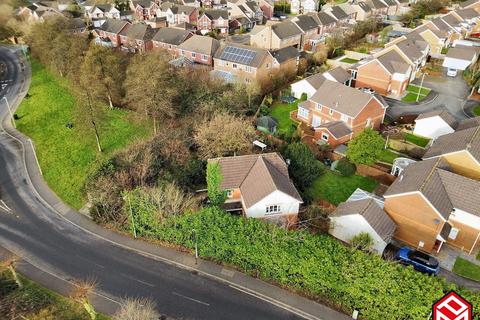 4 bedroom detached house for sale, Bro Dirion, Broadlands, Bridgend, Bridgend County. CF31 5AB