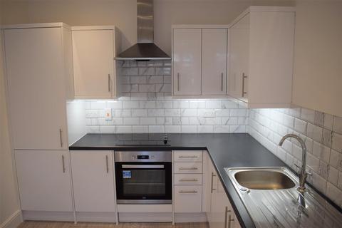 1 bedroom apartment for sale, Station Lane, Essex RM12