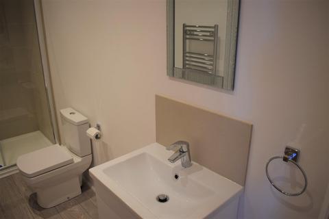 1 bedroom apartment for sale, Station Lane, Essex RM12