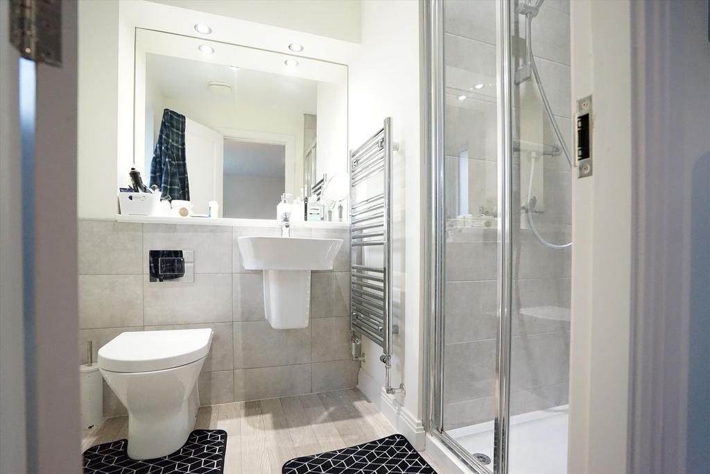 Ensuite