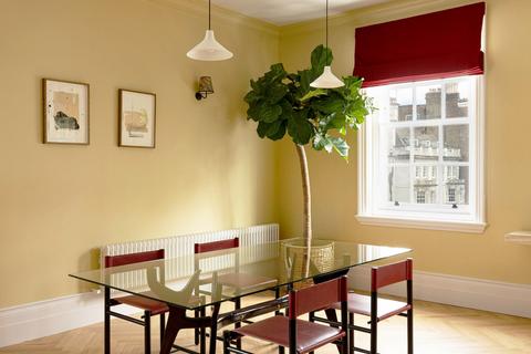 undefined, Harley Street, London, W1G