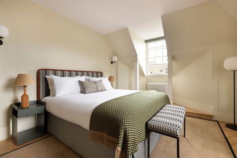 undefined, Harley Street, London, W1G