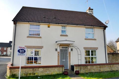 1 Bream Close, Calne, SN11 9UF
