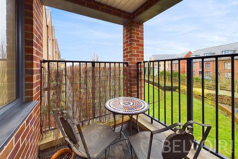 2 bedroom flat for sale, Upton Walk, Telford TF1