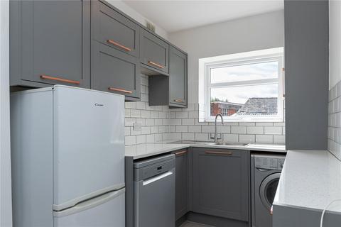 2 bedroom terraced house for sale, Chester Road, Macclesfield, Cheshire, SK11