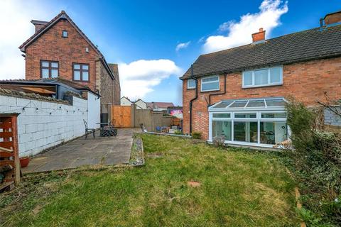 3 bedroom end of terrace house for sale, Chapel Road, Bristol BS15