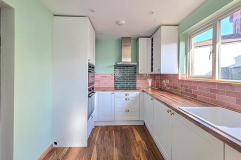 9 Chapel Road, Hanham, Bristol, BS15 8SD