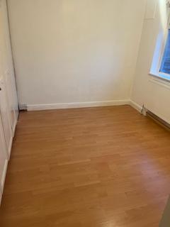 3 bedroom semi-detached house to rent, London, N9