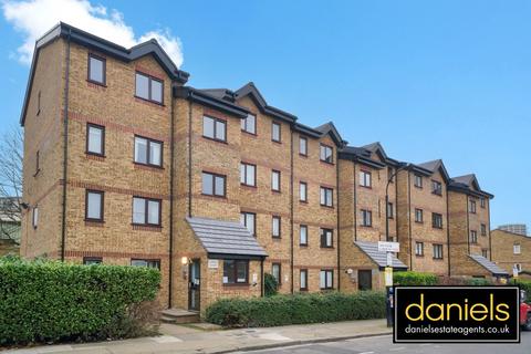 1 bedroom apartment for sale, Trenmar Gardens, London, NW10