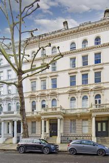 Studio for sale, Queen's Gate, London SW7