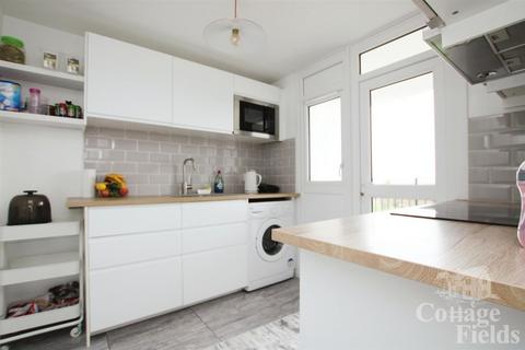 1 bedroom apartment for sale, Exeter Road, Enfield, EN3