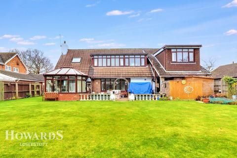 4 bedroom detached house for sale, Corton Long Lane, Corton