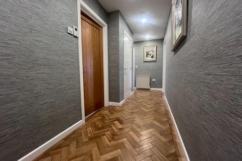 2 bedroom flat for sale, Woodacre Apartments, Denton Burn, Newcastle upon Tyne, NE15