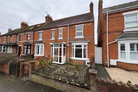 3 bedroom end of terrace house for sale, Pershore Road  Evesham