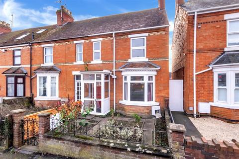 3 bedroom end of terrace house for sale, Pershore Road  Evesham