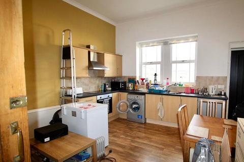 2 bedroom flat to rent, Magdala Road, Nottingham, Nottinghamshire, NG3