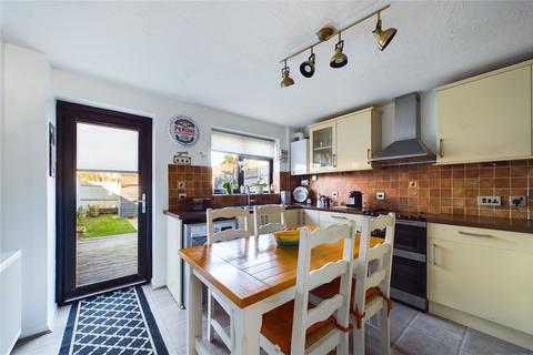 2 bedroom terraced house for sale, Pyegrove Chase, Bracknell, Berkshire, RG12