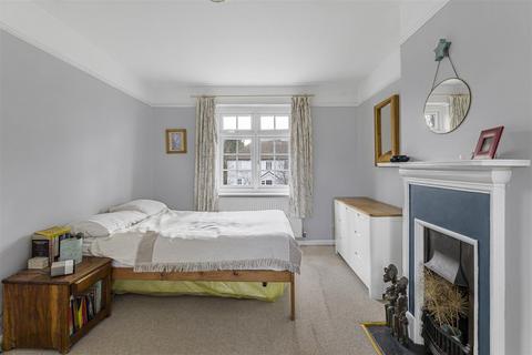 57 Cavendish Avenue, Cambridge, CB1 7UR