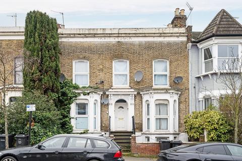 1 bedroom flat to rent, Powerscroft Road, Hackney, London, E5