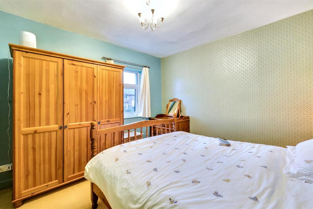 Bedroom 1 1.jpeg