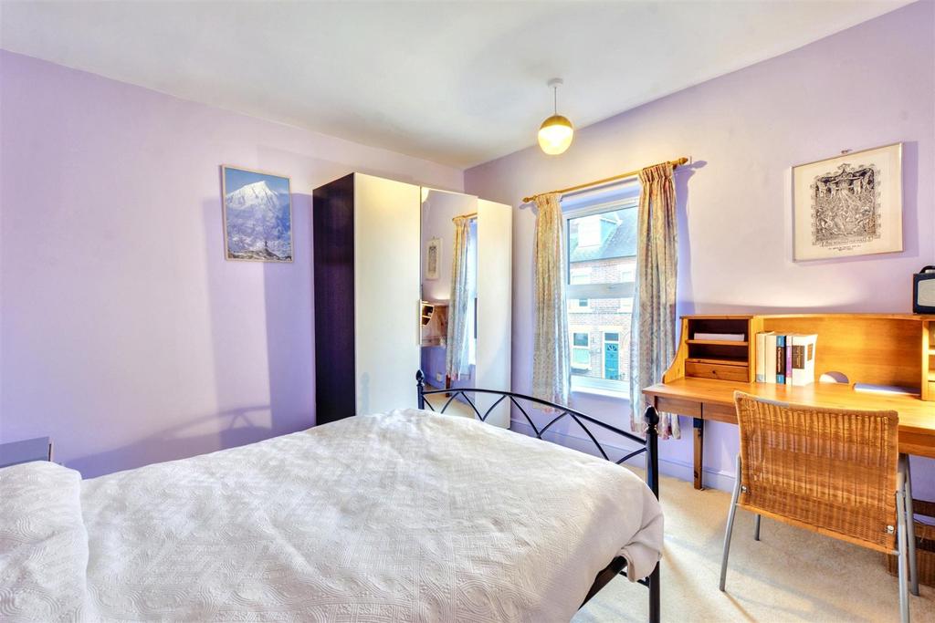 Bedroom 2 1.jpeg