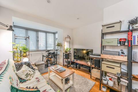 2 bedroom flat for sale, Stockwell Road, Stockwell, London, SW9
