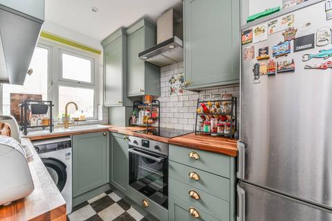 2 bedroom flat for sale, Stockwell Road, Stockwell, London, SW9