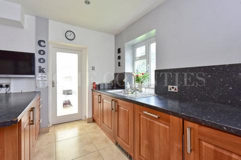 5 bedroom semi-detached house for sale, Westbrook Square, Barnet, EN4