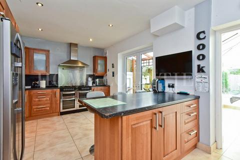 undefined, Westbrook Square, Barnet, EN4