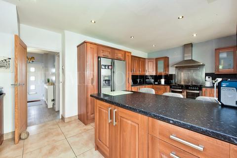 undefined, Westbrook Square, Barnet, EN4