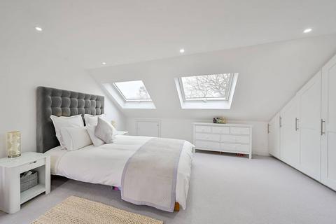 Flat B, 49 Hereford Road, London, W3 9JW