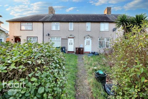 3 bedroom terraced house for sale, Canonsleigh Road, Dagenham