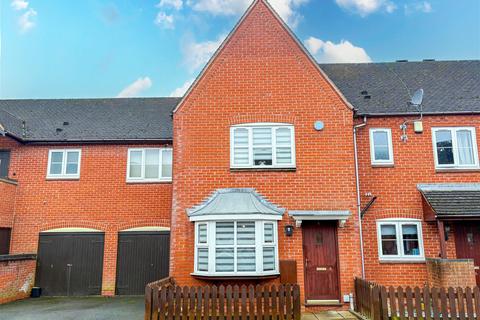 8 Calcutt Way, Shirley, Solihull, B90 1RS