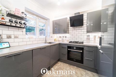 8 Calcutt Way, Shirley, Solihull, B90 1RS