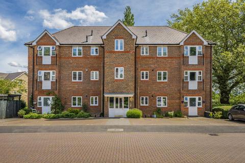 1 bedroom apartment for sale, Eastman Way, Epsom KT19