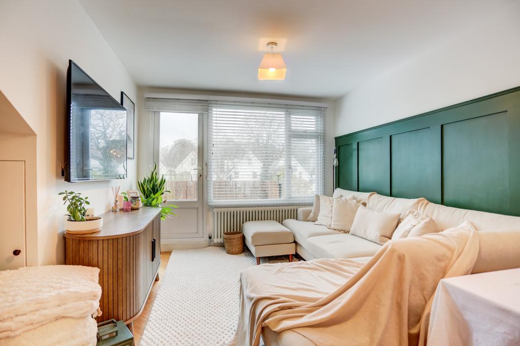 Livingroom2