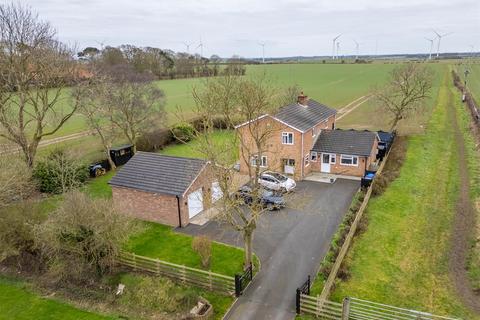 4 bedroom detached house for sale, Rectory Road, Roos