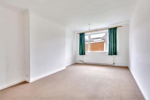 2 bedroom semi-detached bungalow for sale, Andrews Court, Chilwell, Nottingham