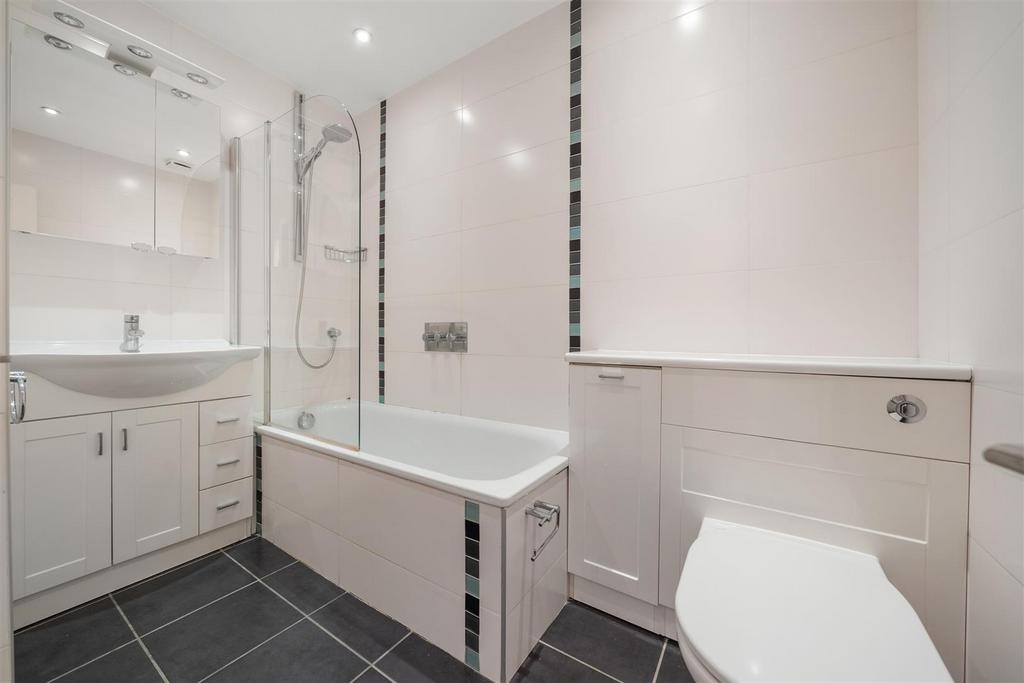 Flat 1, Antrim Mansions NW3 4 XT-5.jpg